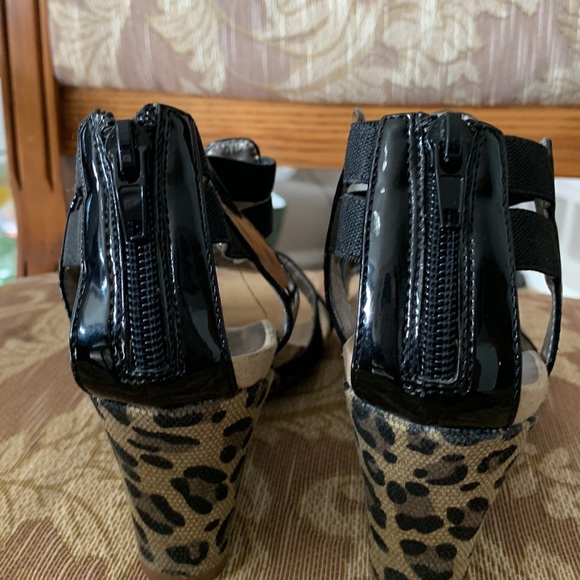 Shoes - Picture 3 of 5